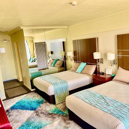 High Floor Ocean View At Surfers Paradise - Hotel Studio Gold Coast Exterior photo