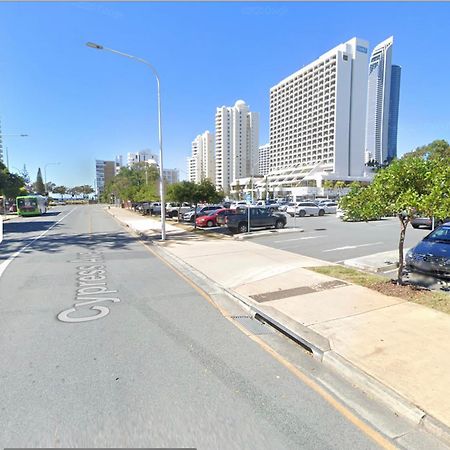 High Floor Ocean View At Surfers Paradise - Hotel Studio Gold Coast Exterior photo