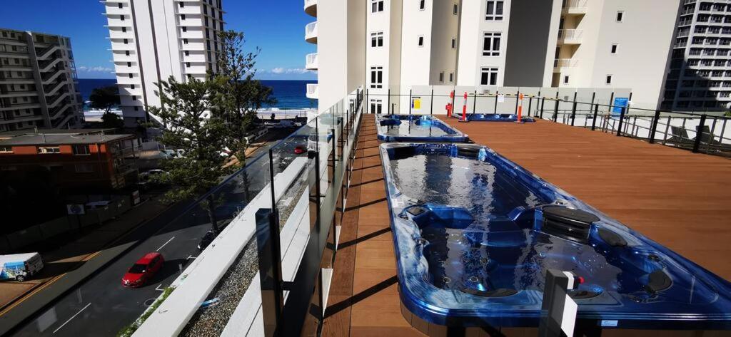 High Floor Ocean View At Surfers Paradise - Hotel Studio Gold Coast Exterior photo
