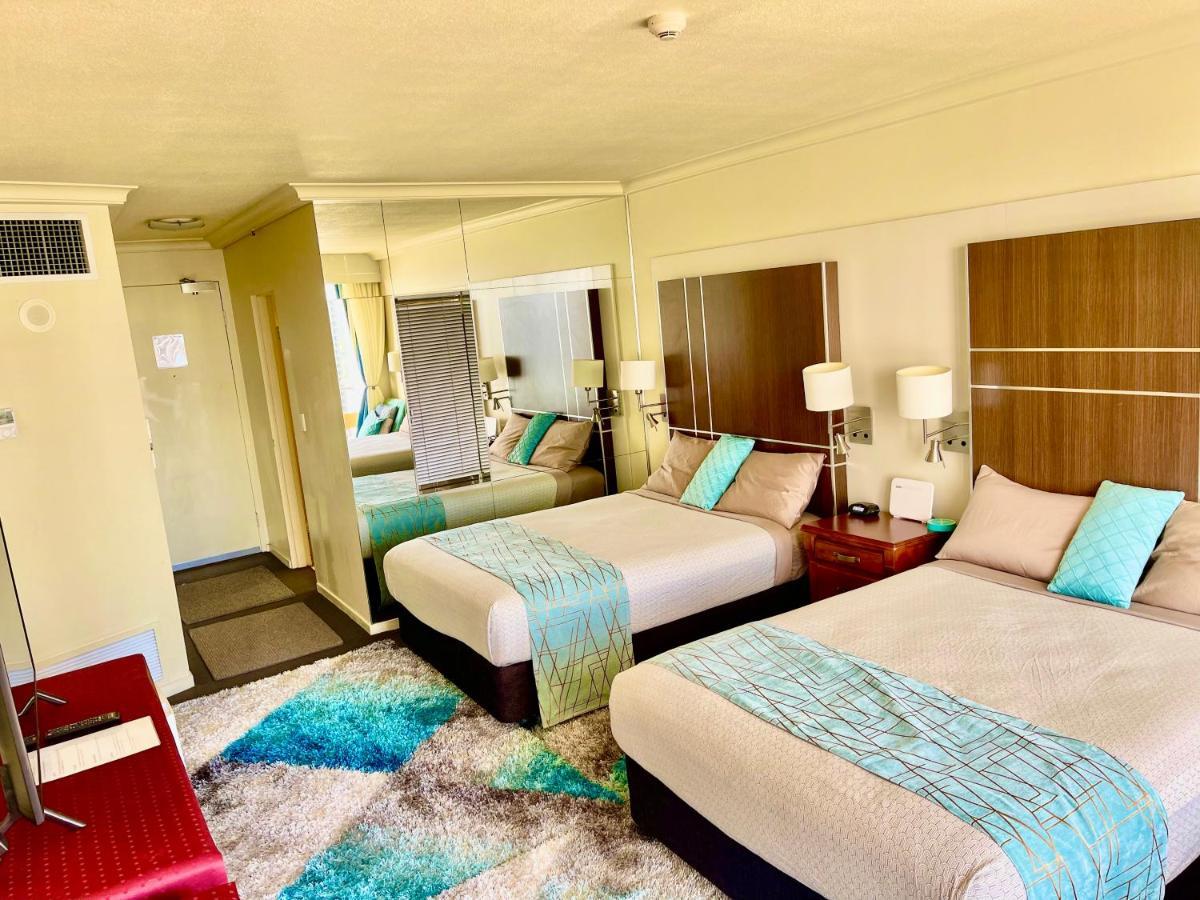 High Floor Ocean View At Surfers Paradise - Hotel Studio Gold Coast Exterior photo
