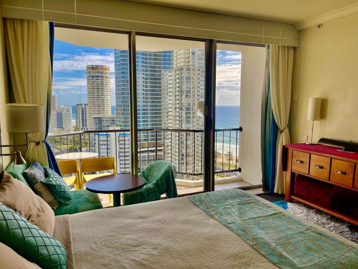High Floor Ocean View At Surfers Paradise - Hotel Studio Gold Coast Exterior photo