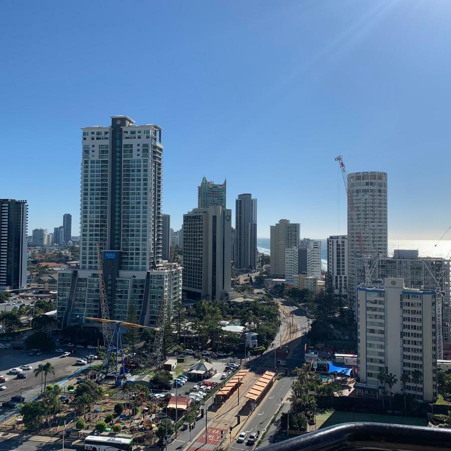 High Floor Ocean View At Surfers Paradise - Hotel Studio Gold Coast Exterior photo